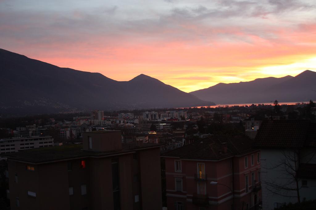 Ferienwohnung Montana Lago Locarno Bilik gambar